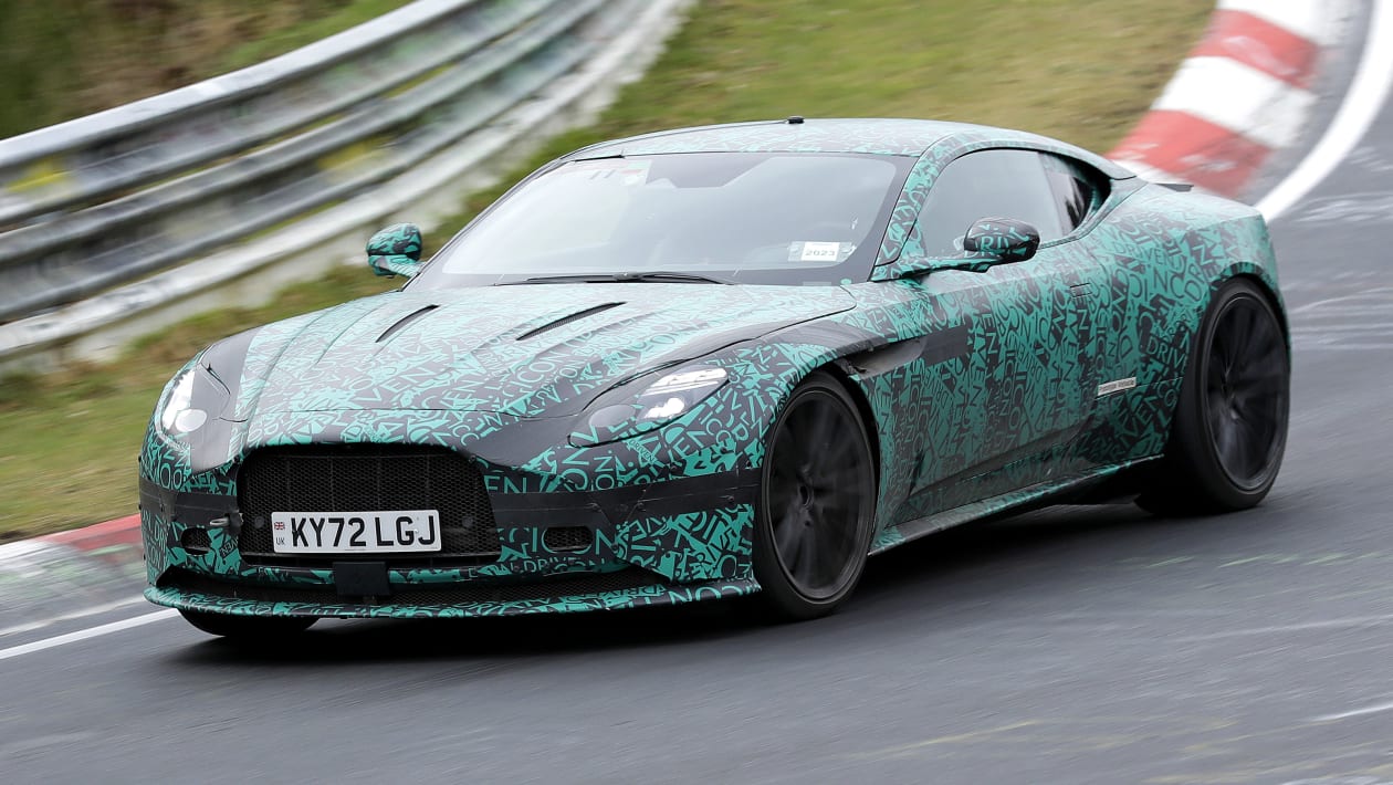 Aston-Martin-DB12-005_p2nxju.jpg