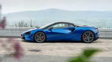 McLaren Artura Spider