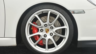 Porsche 911 GT3 997 wheel