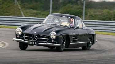 Mercedes-Benz 300 SL front