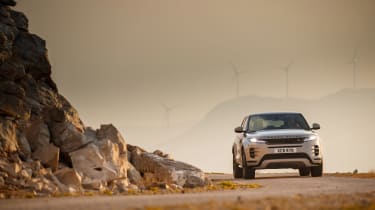 2019 Range Rover Evoque silver - front