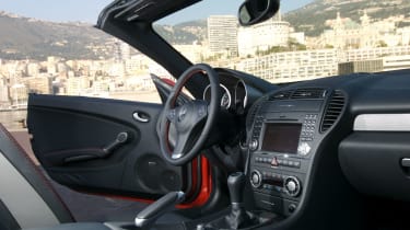 Mercedes SLK 350 interior