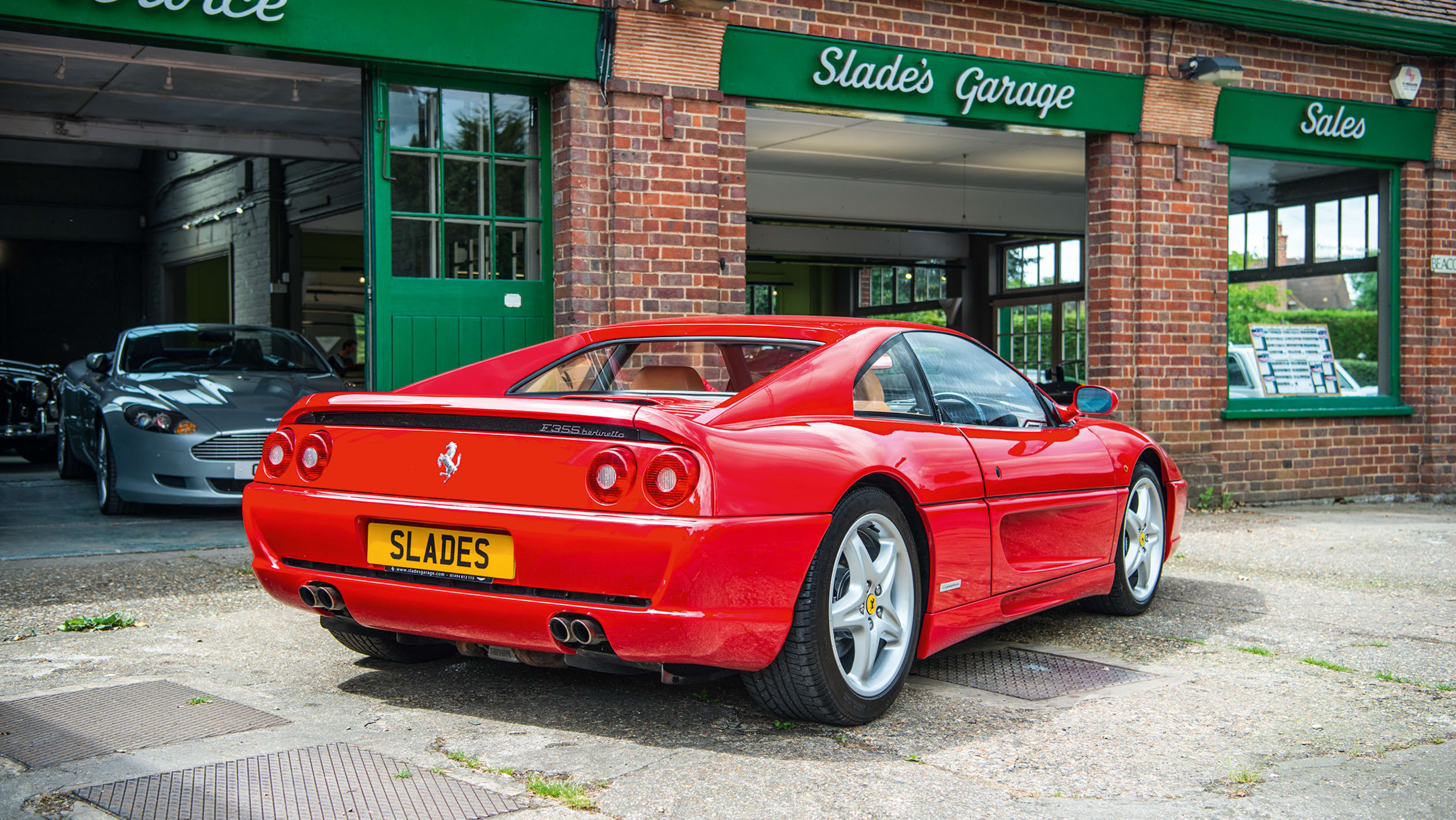 Ferrari F355 - review, specs and buying guide | evo