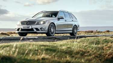 S204 Mercedes-Benz C63 AMG