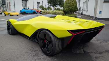 Lamborghini Manifesto rear