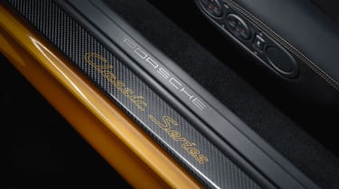 Porsche Classic Project Gold - Sill plate