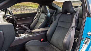 Toyota GT86 interior