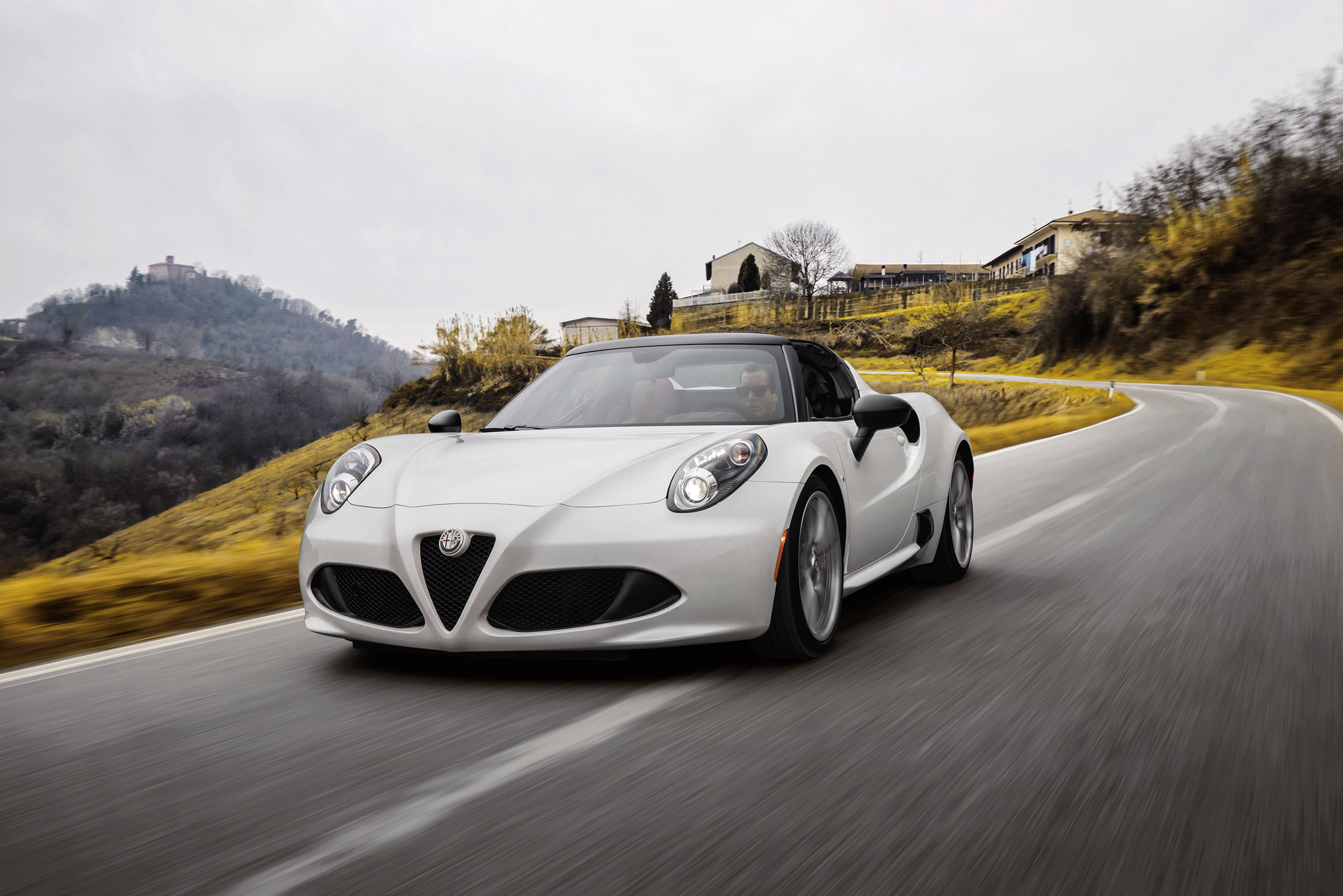 Alfa Romeo 4C Spider review - prices, specs and 0-60 time | evo