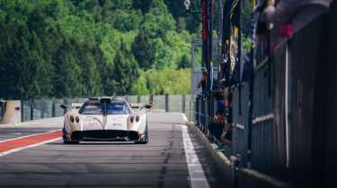 Pagani Huayra R Evo Roadster 