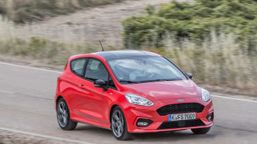 Ford Fiesta ST-Line - front driving 2