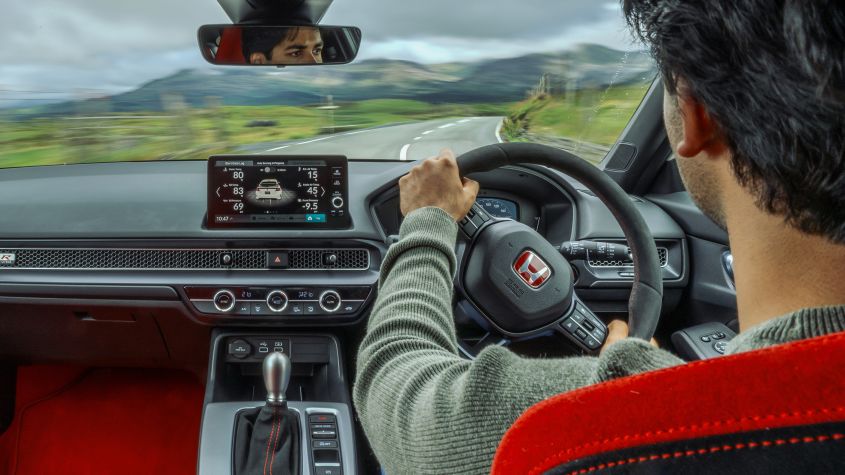 ホンダ・シビックType Rに恋をしたけれど、戦いが始まった