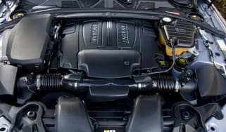 Jaguar XF V6 Diesel S engine