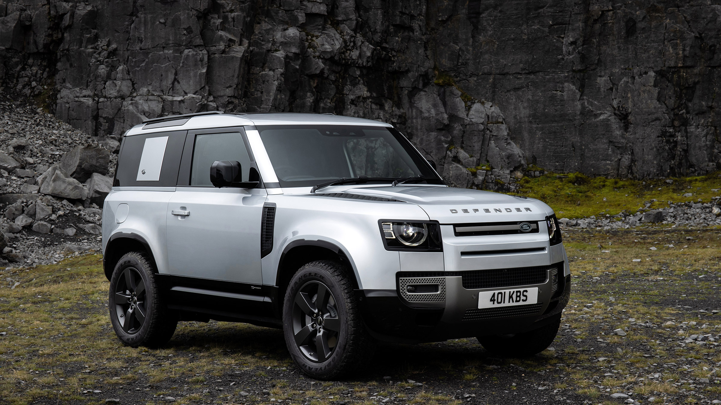 2020 Land Rover Defender: The King of the Mountain is Back - The Car Guide