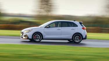 Hyundai i30 N side