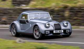 Morgan Supersport 400 front