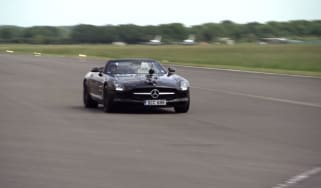 Video: Mercedes-Benz SLS record attempt
