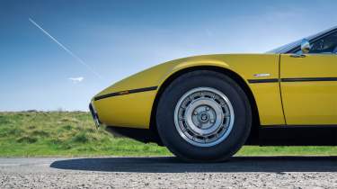 Maserati Bora