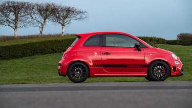 Abarth 595 side