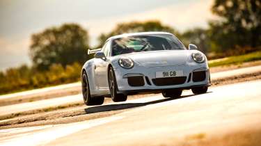Porsche 911 GT3 (991) front