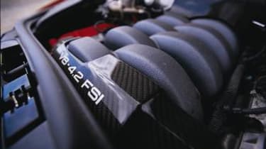Audi RS4 engine