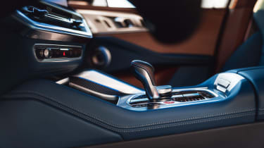 BMW XM – console