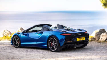 McLaren Artura Spider