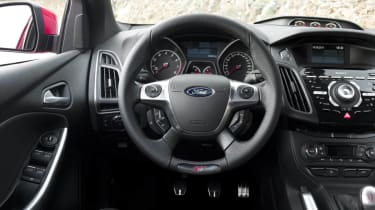 Ford Focus ST estate steering wheel