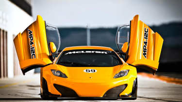 McLaren MP4-12C GT3 racing car: new pictures and video