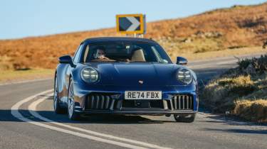 Porsche 911 Targa 4 GTS – front