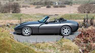 TVR Griffith side