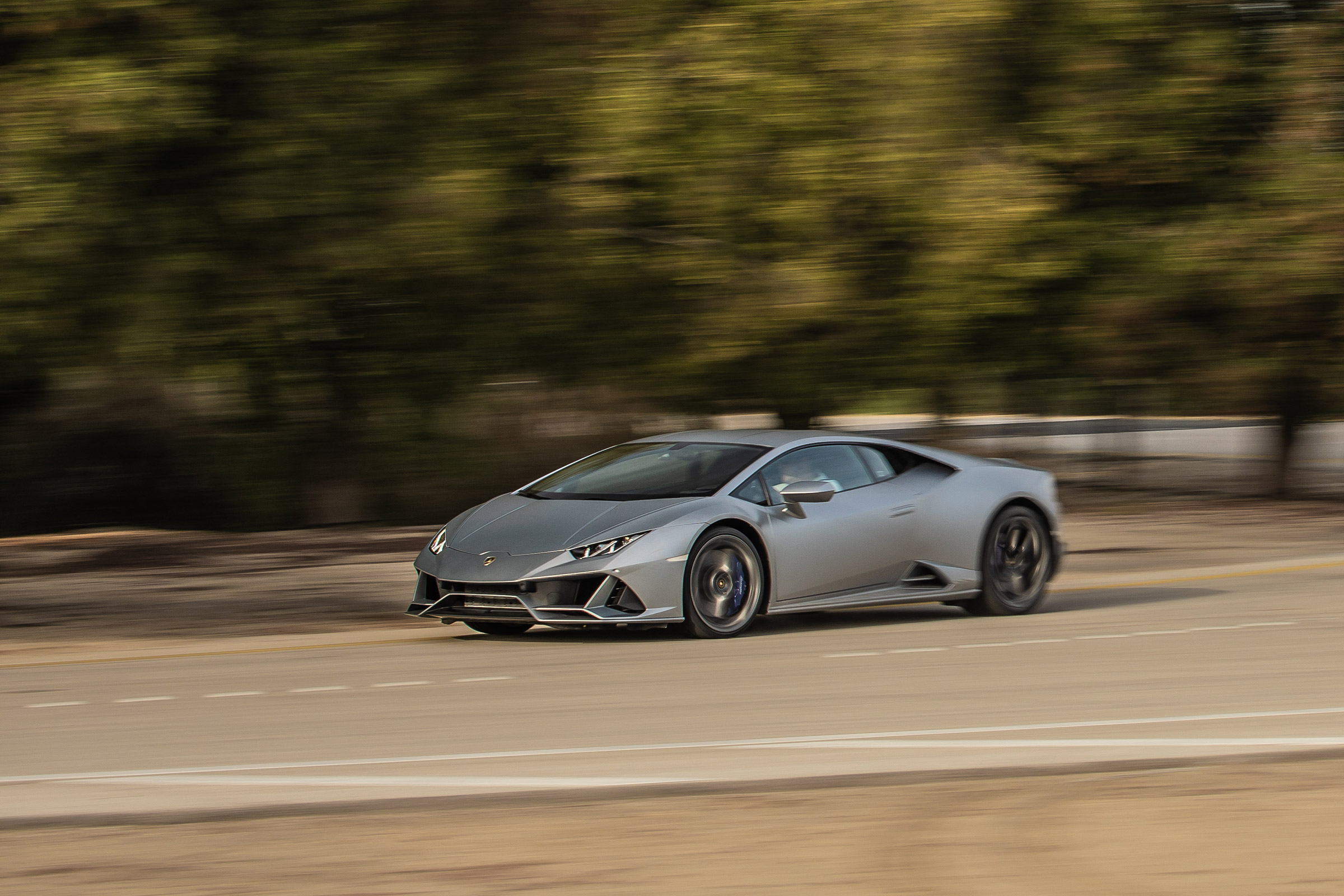 New Lamborghini Huracán Evo Review Mid Engined Supercar To