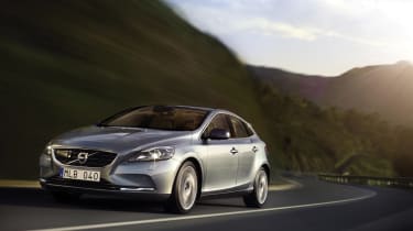 New Volvo V40 revealed