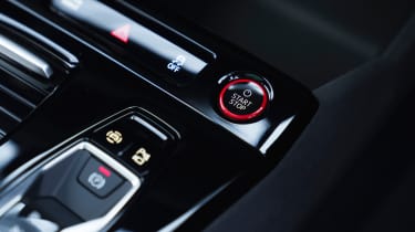 Audi SQ6 e-tron