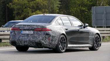 BMW M5 spy shots – rear