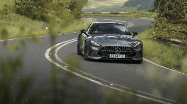 Mercedes-AMG GT 63 v Porsche 911 Turbo S