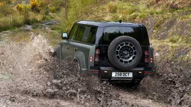 Land Rover Defender Octa 