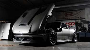 Aston Martin DBS Ringbrothers Octavia – clamshell