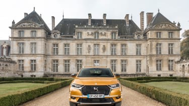 DS7 Crossback – front