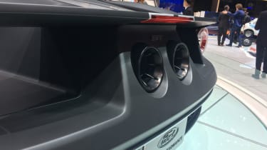 Ford GT - Exhaust