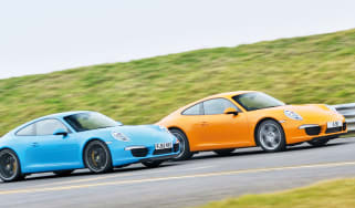 Porsche 911: Manual vs PDK gearbox