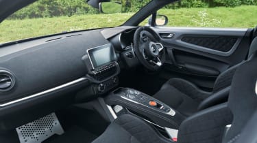 Alpine A110 S Enstone Edition – interior