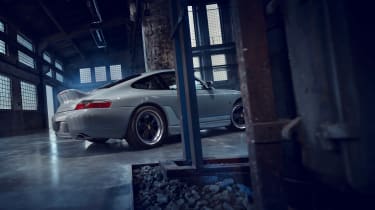 Porsche 911 Classic Club Coupe – rear bumper