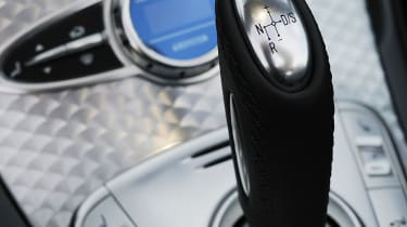 Bugatti Veyron Grand Sport gear lever