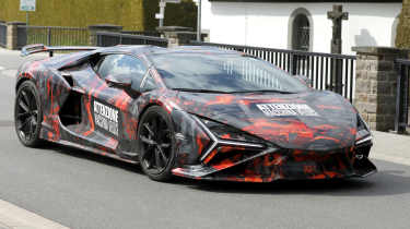 Lamborghini Revuelto SV spies