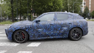 2022 Maserati Grecale Trofeo prototype – profile