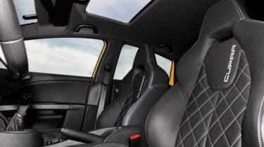 SEAT Leon Cupra