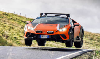Lamborghini Huracan Sterrato – front