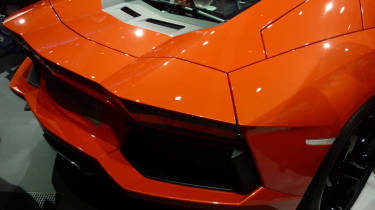 Geneva 2011: Lamborghini Aventador LP700-4