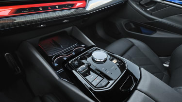 BMW i5 – centre console