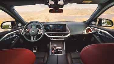 BMW XM Label Red – interior